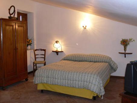 Locanda Il Falco Nero Fumone Room photo
