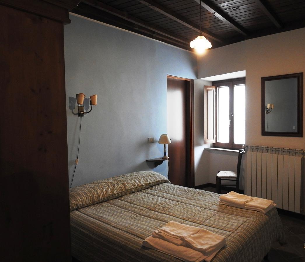 Locanda Il Falco Nero Fumone Exterior photo